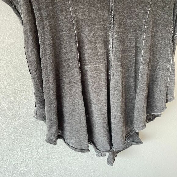 Free‎ People Sammie V-Neck T-Shirt - Picture 5 of 9